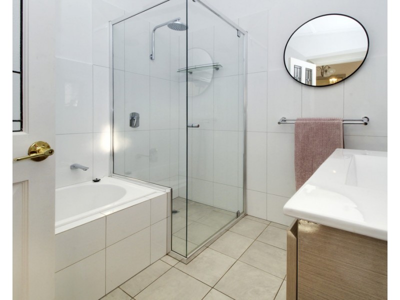 30 Third Street, Loxton SA 5333