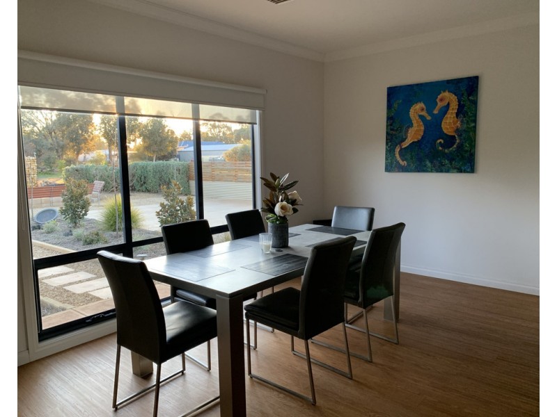 15 Keith Payne Court, Loxton SA 5333