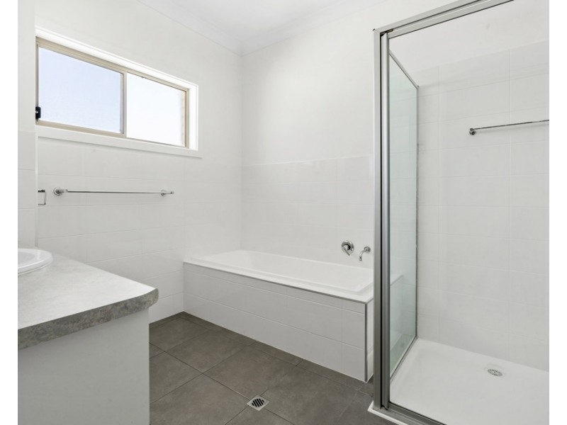 12 Thirteenth Street, Renmark SA 5341