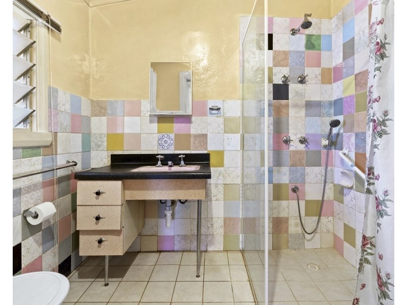 4 Woodhouse Crescent, Glossop SA 5344