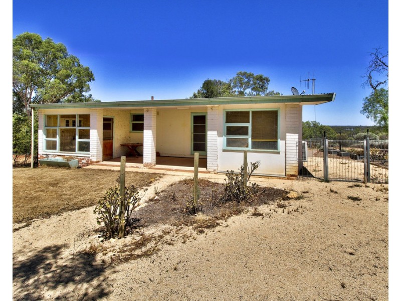 21 Proud Avenue, Loxton SA 5333