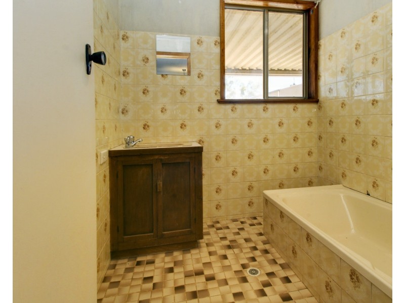 21 Proud Avenue, Loxton SA 5333