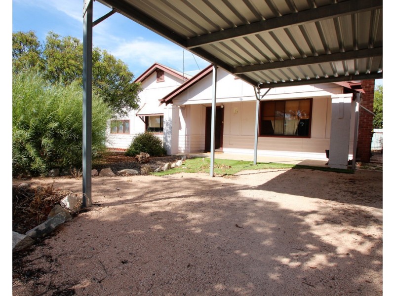 41 Sixteenth Street, Renmark SA 5341