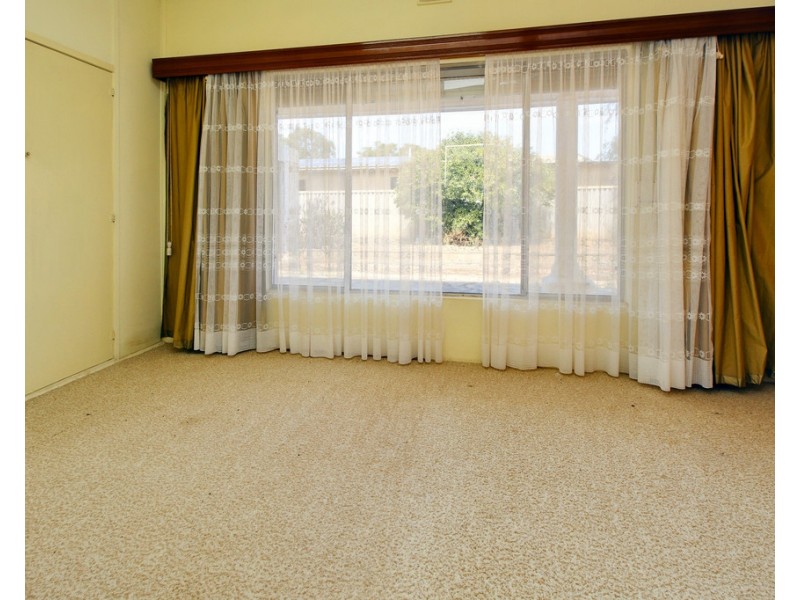 11-13 Eringa, Loxton SA 5333