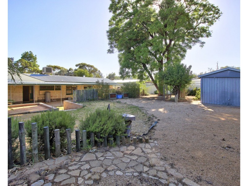 50 KOKODA TERRACE, Loxton SA 5333