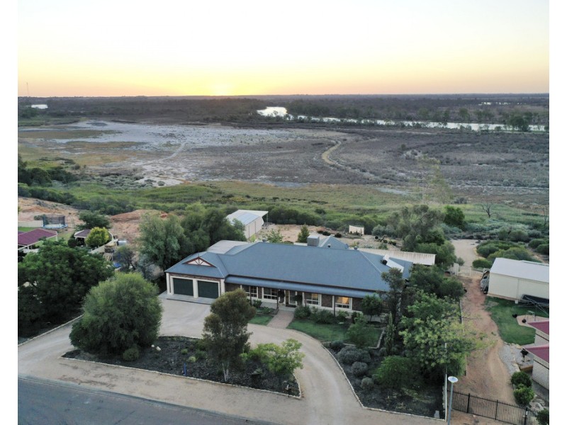 52 WHEATLEY ROAD, Loxton SA 5333