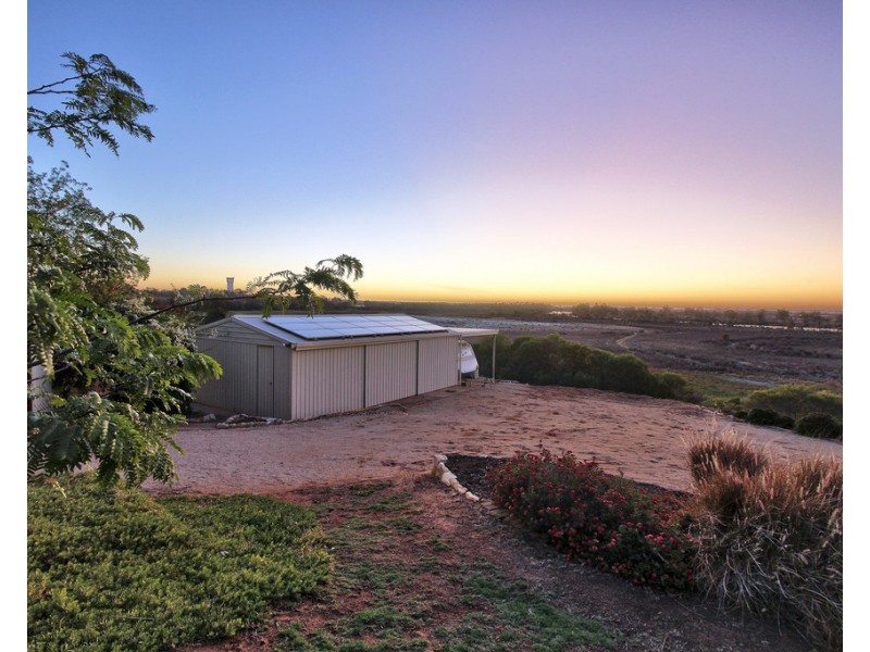 52 WHEATLEY ROAD, Loxton SA 5333