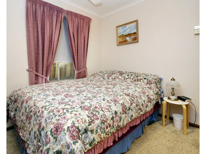 17 WESTBROOK AVENUE, Loxton SA 5333
