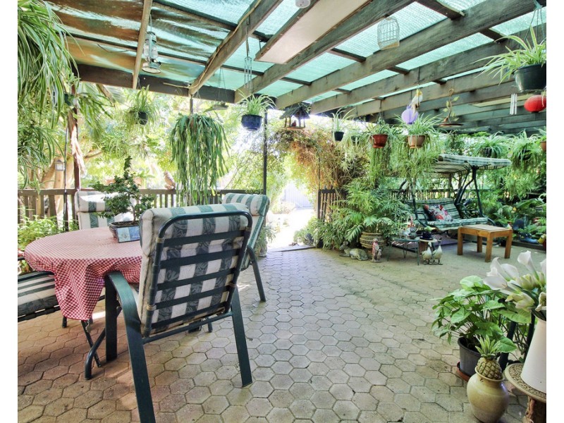 17 WESTBROOK AVENUE, Loxton SA 5333
