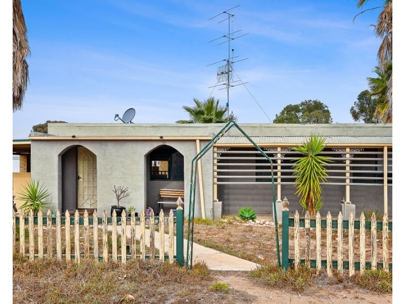 11 Rider Street, Blanchetown SA 5357