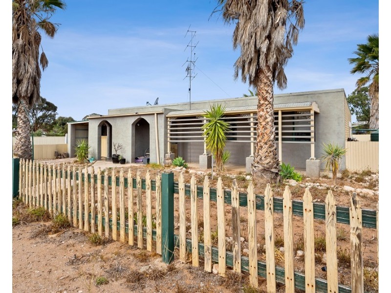 11 Rider Street, Blanchetown SA 5357