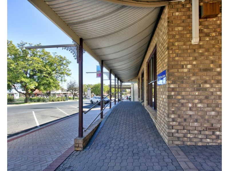 5 Barwell Avenue, Barmera SA 5345