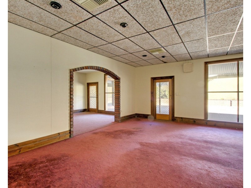 5 Barwell Avenue, Barmera SA 5345