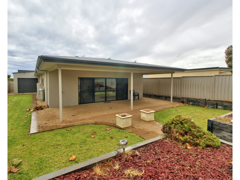 81a BOOKPURNONG TERRACE, Loxton SA 5333