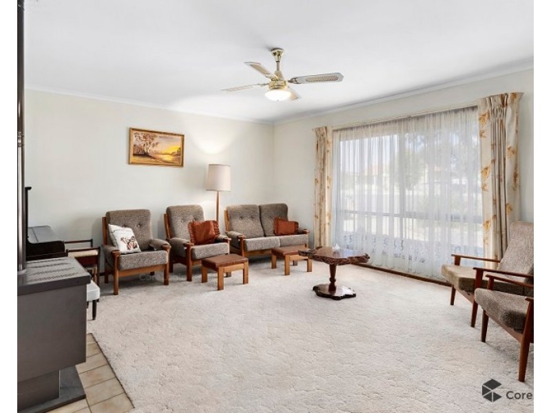 2 EYRE STREET, Barmera SA 5345