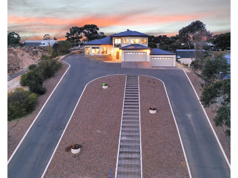 75 WHEATLEY ROAD, Loxton SA 5333