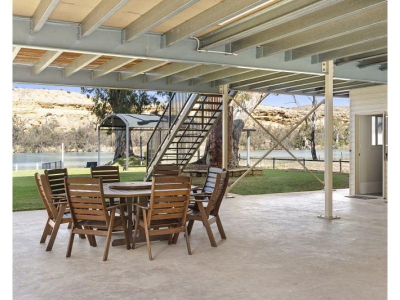 Unit 37 1 Pelican Parade, Morgan SA 5320