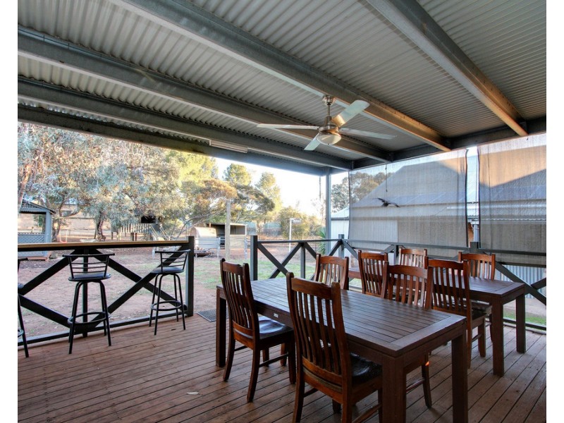 32 Railway Terrace, Wunkar SA 5311