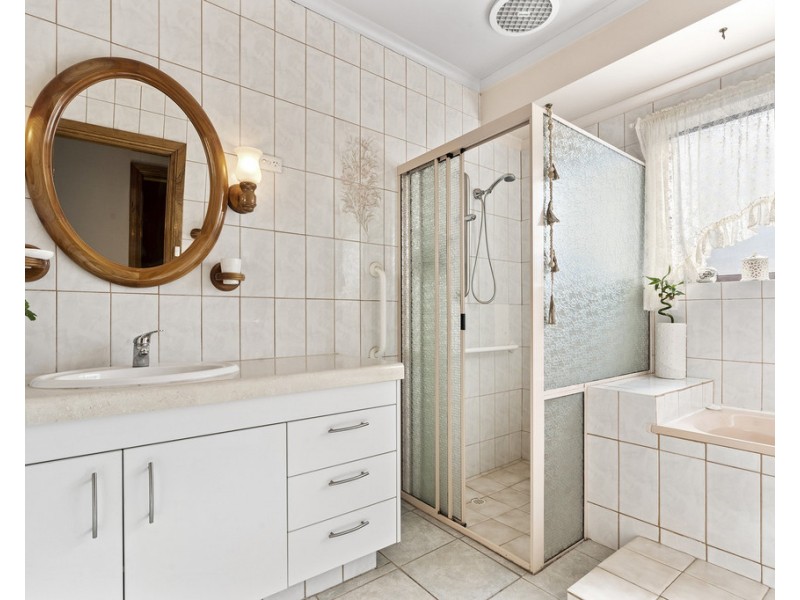 8 Middleton Avenue, Paringa SA 5340