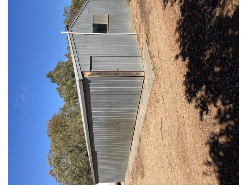 556 KULKYNE STREET, Renmark West SA 5341