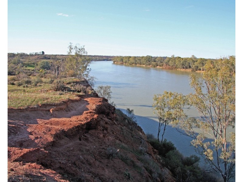 Lot 21 and and Pieces 22 and 23 Old Sturt Highway, Berri SA 5343