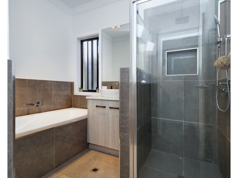 14 SCHICK STREET, Loxton SA 5333