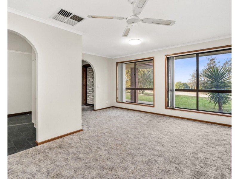 418 Government Road, Renmark SA 5341