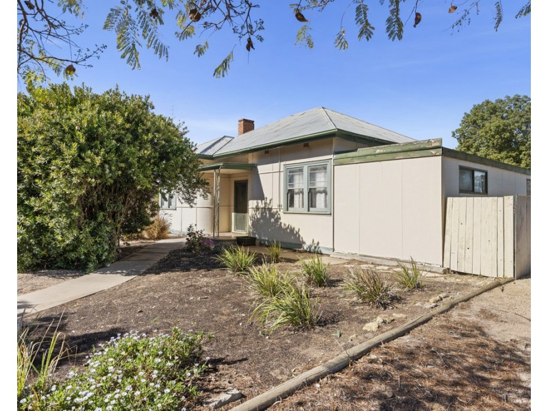 33 Seventeenth Street, Renmark SA 5341