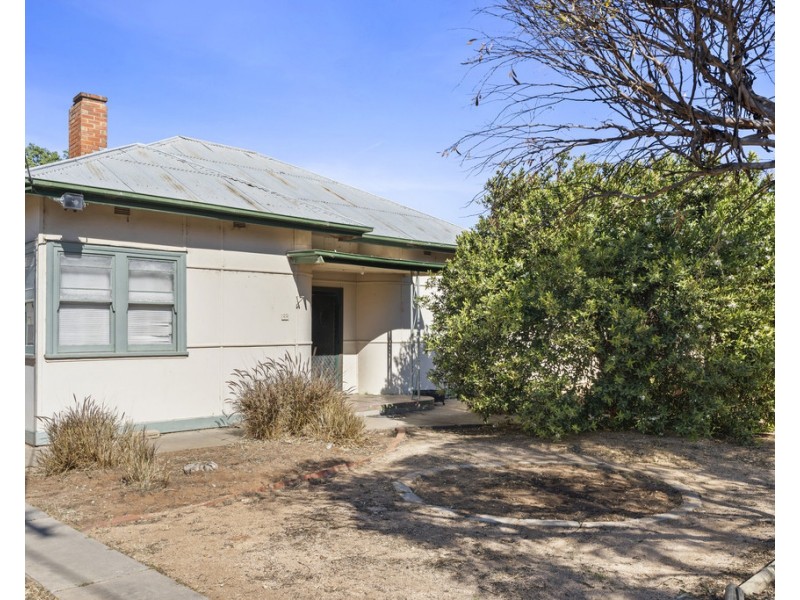 33 Seventeenth Street, Renmark SA 5341