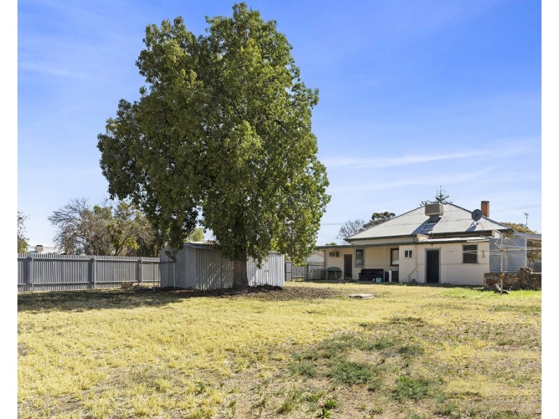 33 Seventeenth Street, Renmark SA 5341