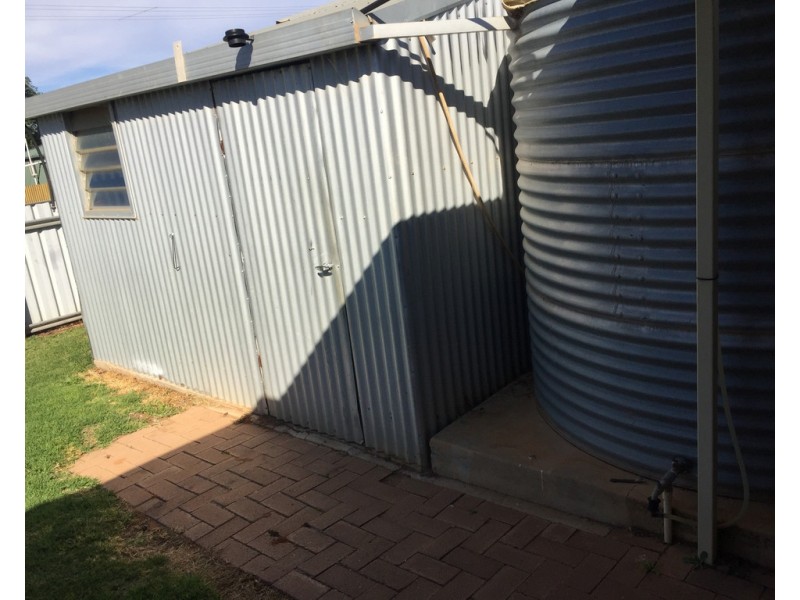 19 Thayne Tce, Lyrup SA 5343