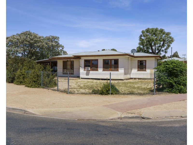 65 Twentieth Street, Renmark SA 5341