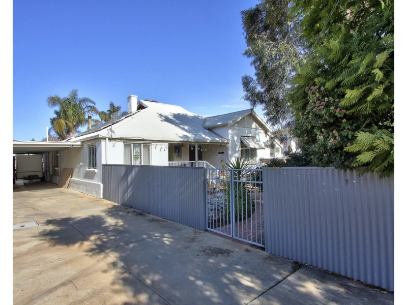75 BOOKPURNONG TERRACE, Loxton SA 5333