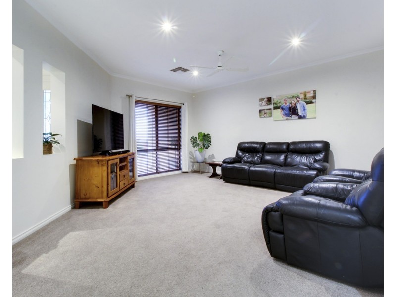 13 EBERT COURT, Loxton SA 5333