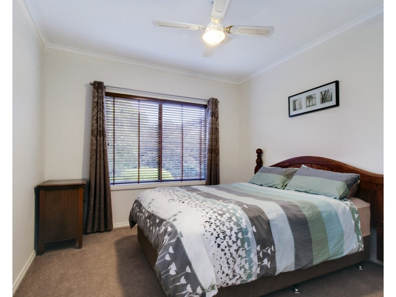 13 EBERT COURT, Loxton SA 5333