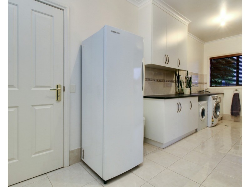 13 EBERT COURT, Loxton SA 5333