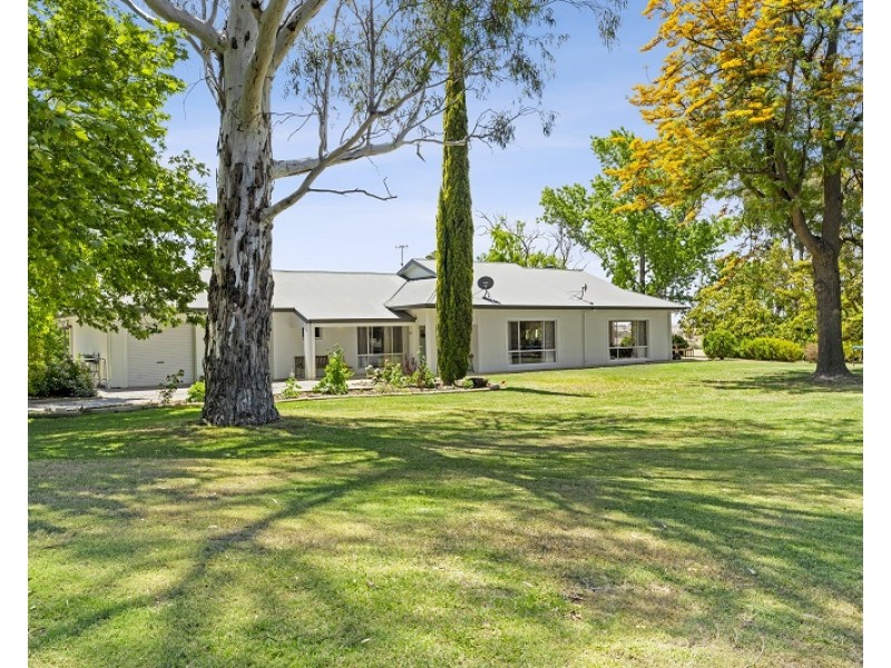 627 and 629 Taylorville Road, Waikerie SA 5330