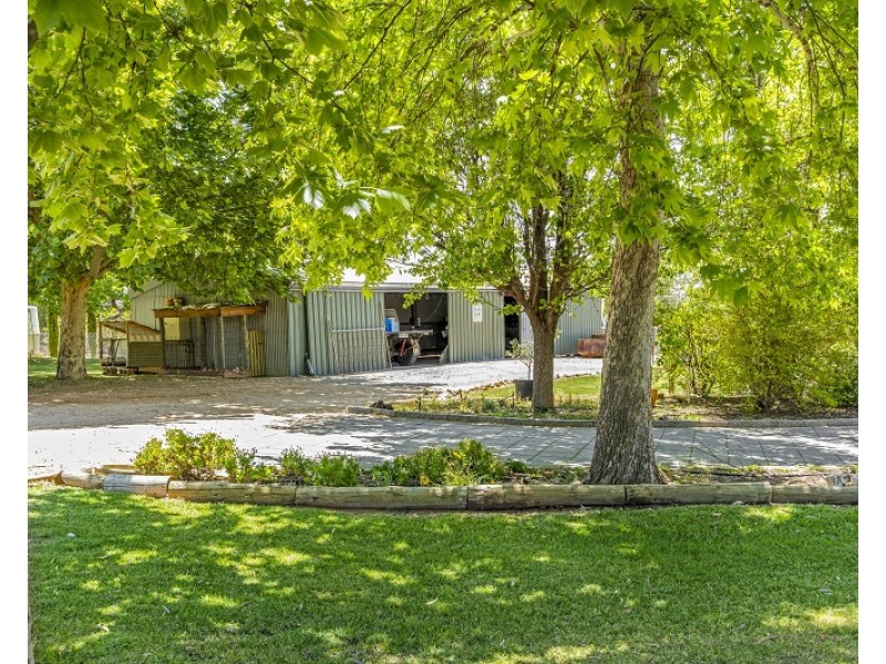 627 and 629 Taylorville Road, Waikerie SA 5330