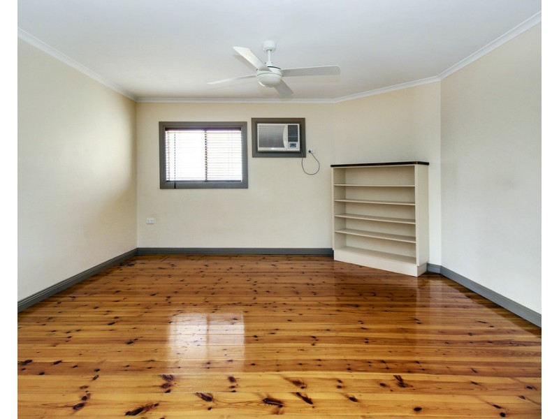 23 First Street, Loxton SA 5333