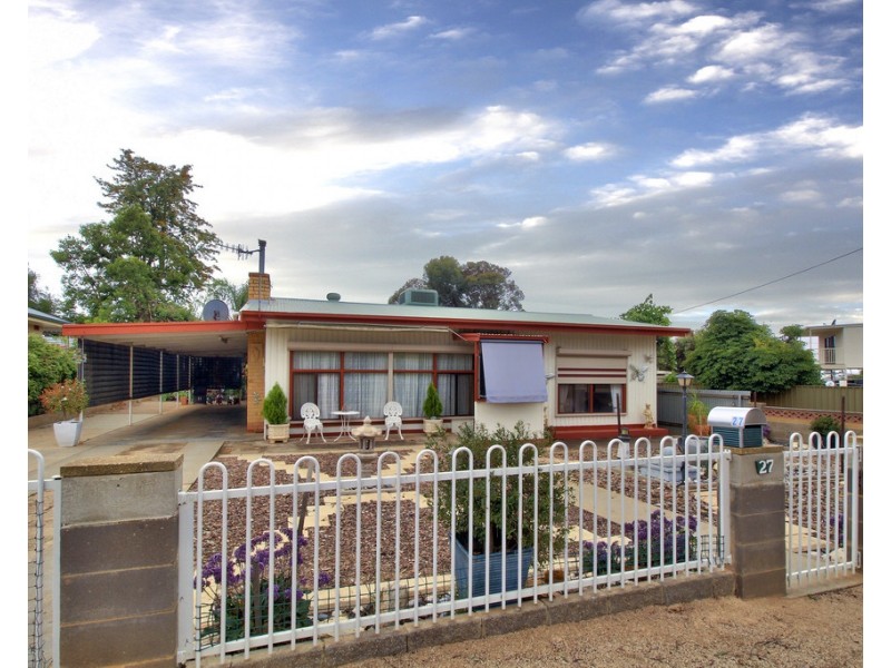 27 HILBIG STREET, Loxton SA 5333