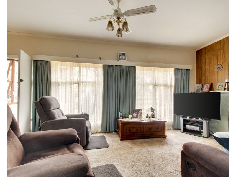 27 HILBIG STREET, Loxton SA 5333