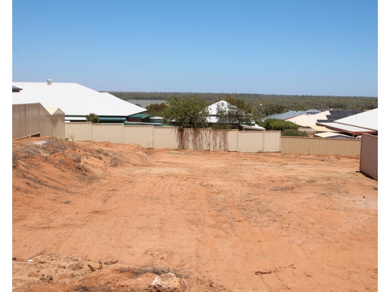 4 Curtis Avenue, Paringa SA 5340
