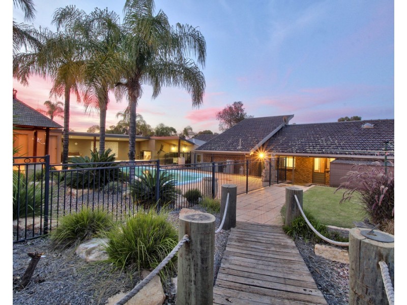 46 GRATWICK ROAD, Loxton SA 5333