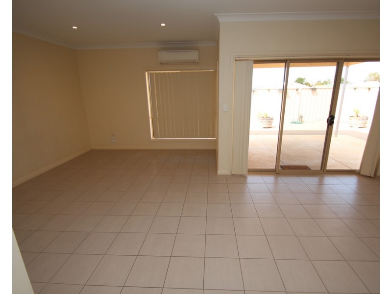 250 Twenty First Street, Renmark SA 5341