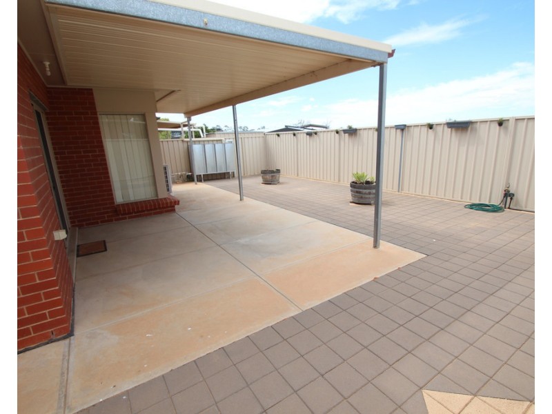 250 Twenty First Street, Renmark SA 5341
