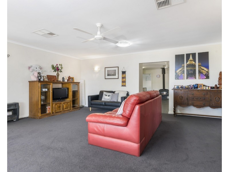76 Chowilla Street, Renmark SA 5341