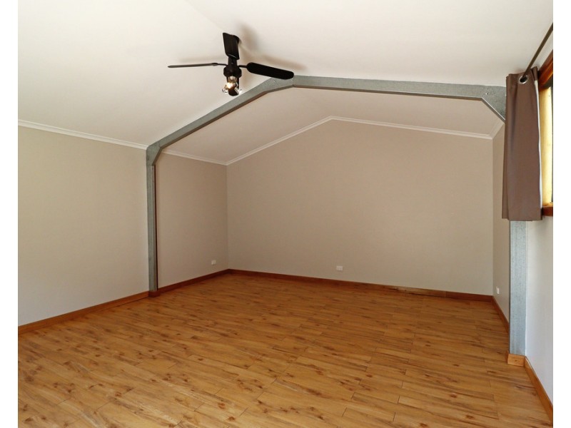 54 Hensley Street, Pinnaroo SA 5304