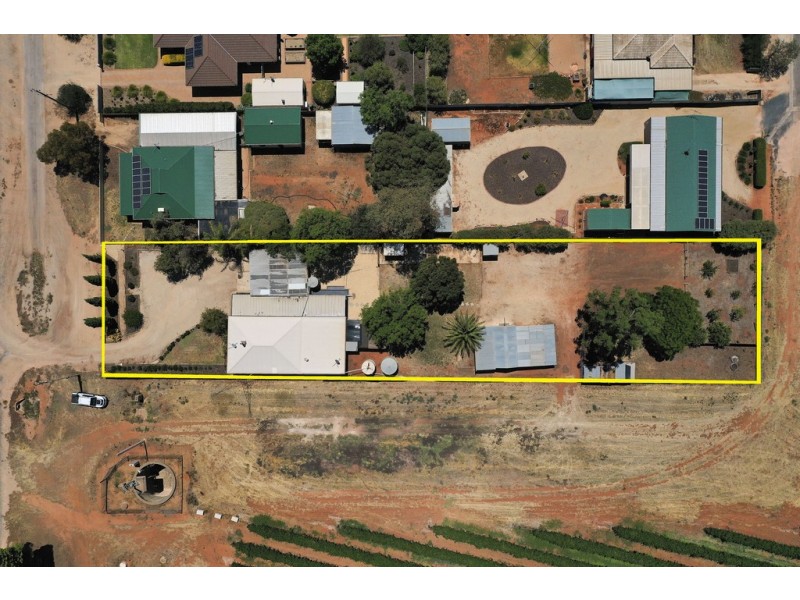 163 PARUNA ROAD, Loxton SA 5333