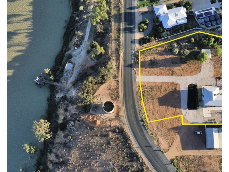 421 Riverview Drive, Berri SA 5343