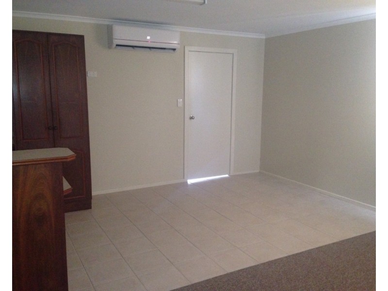 3 82 SIXTEENTH STREET, Renmark SA 5341